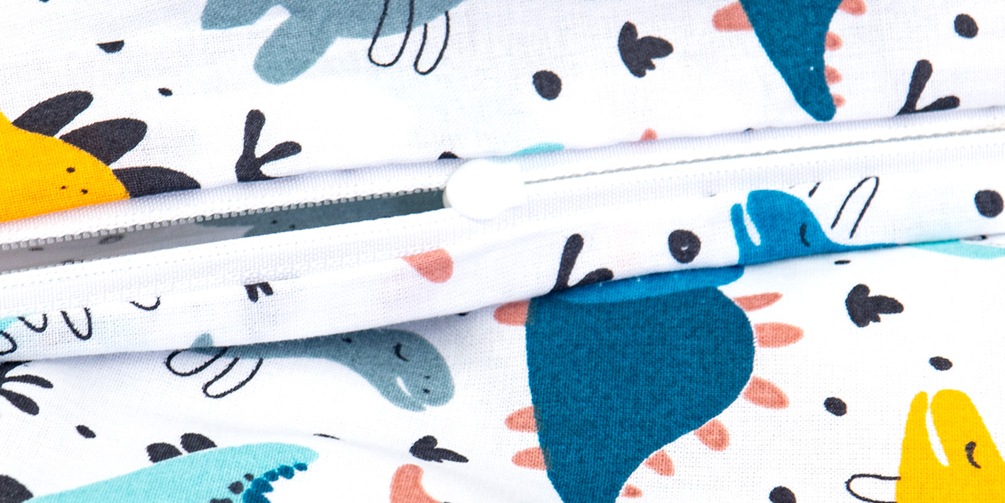 Poszewka 40x60 cm dinozaury kolory